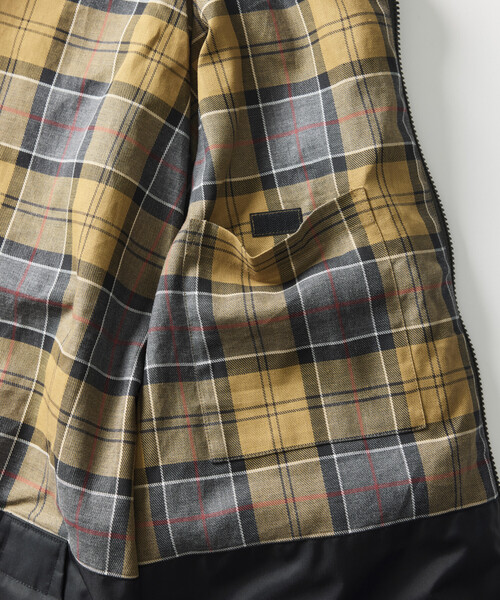 Firsthand(ファーストハンド)の「Barbour × Firsthand/バブアー 別注 BEDALE OS SLEEVE / 別注 オーバーサイズ ビデイル ジャケット(ブルゾン・メンズ・ブラック/オリーブ・40/38/42/36/34)」の17枚目の写真