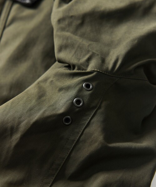 Firsthand(ファーストハンド)の「Barbour/バブアー × Firsthand 別注 BEDALE OS SLEEVE / 別注 オーバーサイズ ビデイル ジャケット(ブルゾン・メンズ・ブラック/オリーブ・40/38/42/36/34)」の19枚目の写真