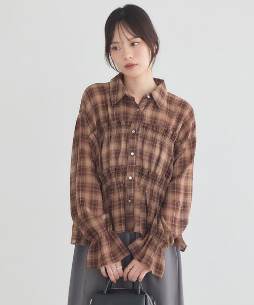 earth music&ecology(アースミュージックアンドエコロジー)の「シャーリングチェックシャツ(シャツ/ブラウス・レディース・ブラウン/モカ/ブラック・FREE)」の6枚目の写真