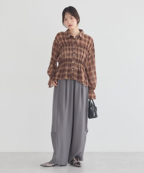 earth music&ecology(アースミュージックアンドエコロジー)の「シャーリングチェックシャツ(シャツ/ブラウス・レディース・ブラウン/モカ/ブラック・FREE)」の7枚目の写真