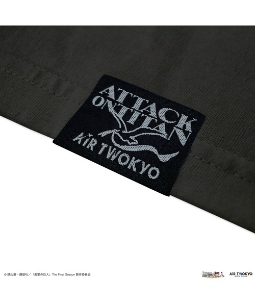 AIR TWOKYO（エアトゥーキョー）の「TVアニメ『進撃の巨人』The Final Season 完結編(後編） ロングスリーブTシャツ1(来い!!私は強い!!）Ｓサイズ（Tシャツ/カットソー・レディース・スミクロ・LARGE/MEDIUM/SMALL/XX-LARGE/X-LARGE）」の6枚目の写真