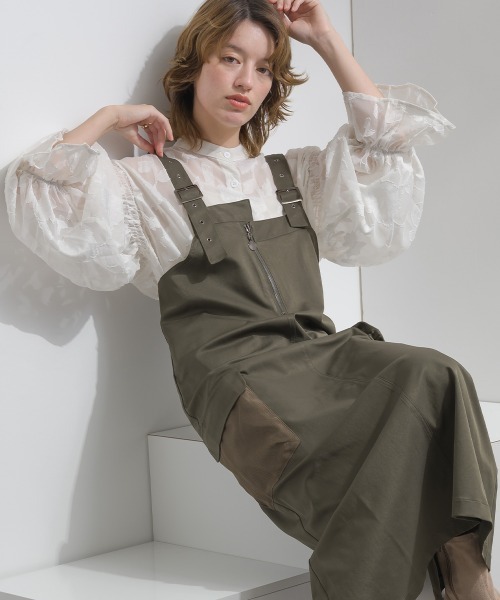 Material（Avenue）（マテリアル）の「【Material】圧縮ツイル メッシュワークポケット アジャスタブルストラップ ジャンパースカート ジャンスカ（ジャンパースカート・レディース・ブラック/ピンクベージュ/ダークカーキ・FREE）」の2枚目の写真