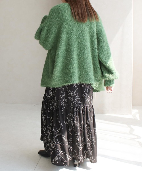 NYLAUS（ナイラス）の「【SG】シャギーニット Uネック カーディガン ニットカーディガン（カーディガン/ボレロ・レディース・レッド/アイボリー/グレイッシュベージュ/グリーン/ネイビー・FREE）」の17枚目の写真
