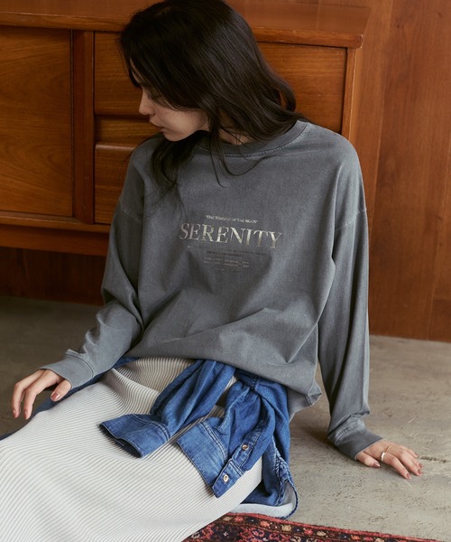 hunch(ハンチ)の「ビンテージライク 箔プリントトップス(Tシャツ/カットソー・レディース・チャコール/ライトベージュ/ブラウン・FREE)」の8枚目の写真