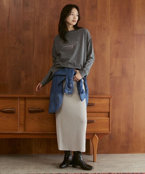 hunch(ハンチ)の「ビンテージライク 箔プリントトップス(Tシャツ/カットソー・レディース・チャコール/ライトベージュ/ブラウン・FREE)」の10枚目の写真