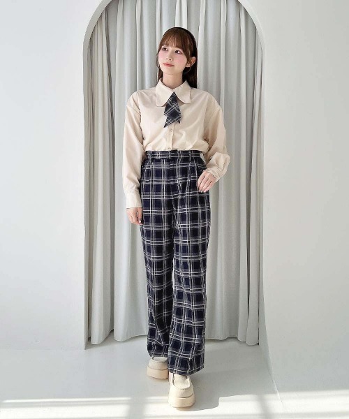 F i.n.t(フィント)の「【サイズ展開】フラップポケットチェックフレアーパンツ/fint フィント(その他パンツ・レディース・ボルドー/ネイビー・1/0)」の6枚目の写真