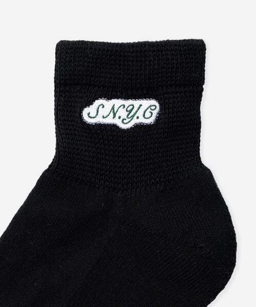 Saturdays NYC(サタデーズ ニューヨークシティ )の「S.NYC Quarter Socks(ソックス/靴下・メンズ・ホワイト/ブラック/ワイン・FREE)」の4枚目の写真