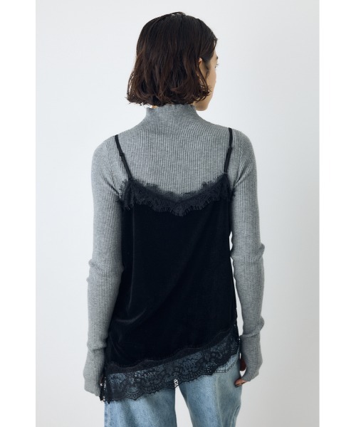 AZUL by moussy(アズールバイマウジー)の「大人かわいい♪ベロアレースアシメキャミソール 秋服 冬服 春服 レイヤード スリット入り 肩紐調整可能◎ トレンド(キャミソール・レディース・ブラック/アイボリー・FREE)」の7枚目の写真