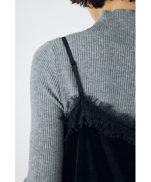 AZUL by moussy(アズールバイマウジー)の「大人かわいい♪ベロアレースアシメキャミソール 秋服 冬服 春服 レイヤード スリット入り 肩紐調整可能◎ トレンド(キャミソール・レディース・ブラック/アイボリー・FREE)」の10枚目の写真