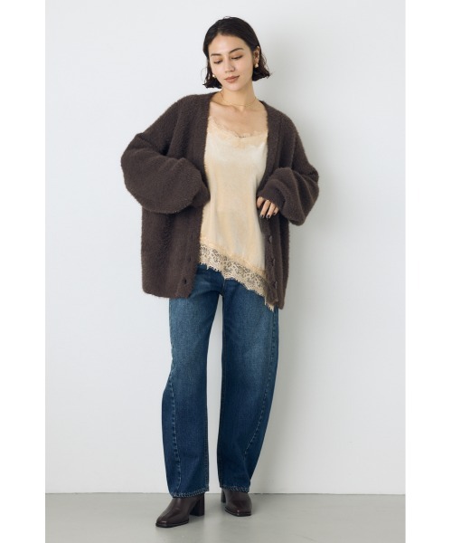AZUL by moussy(アズールバイマウジー)の「大人かわいい♪ベロアレースアシメキャミソール 秋服 冬服 春服 レイヤード スリット入り 肩紐調整可能◎ トレンド(キャミソール・レディース・ブラック/アイボリー・FREE)」の19枚目の写真