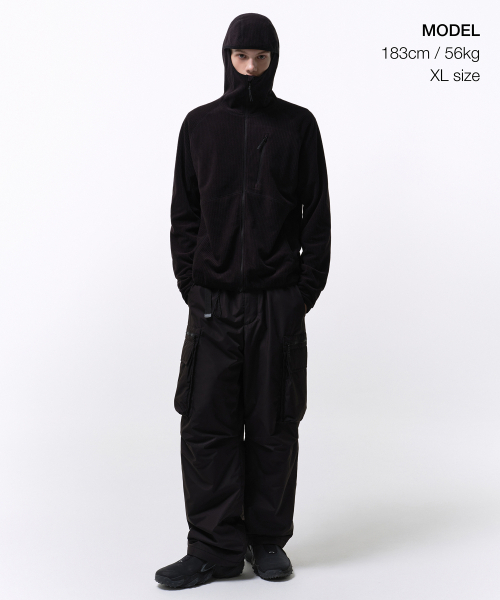 MUSINSA STANDARD（ムシンサスタンダード）の「[シティレジャー] グリッドポーラフリースバラクラバフーデッドジップアップ [ブラック]（パーカー・メンズ・その他・SMALL/MEDIUM/LARGE/X-LARGE/XX-LARGE）」の4枚目の写真