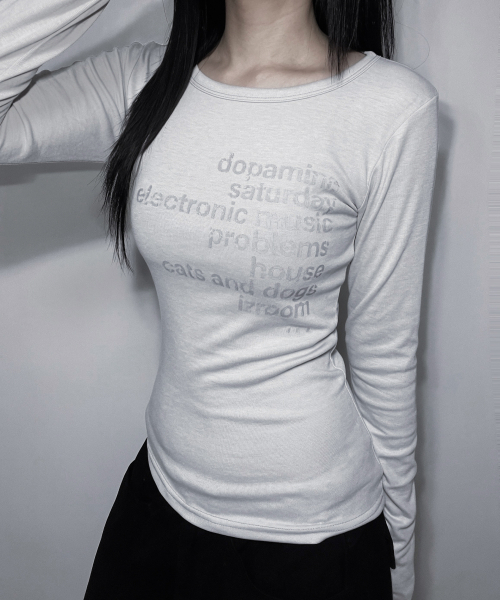 IZROOM(イズルーム)の「タイプ スリムフィット長袖トップス (LIGHT GRAY)(Tシャツ/カットソー・レディース・その他・FREE)」の4枚目の写真