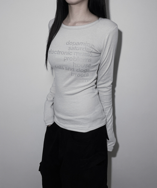 IZROOM(イズルーム)の「タイプ スリムフィット長袖トップス (LIGHT GRAY)(Tシャツ/カットソー・レディース・その他・FREE)」の6枚目の写真