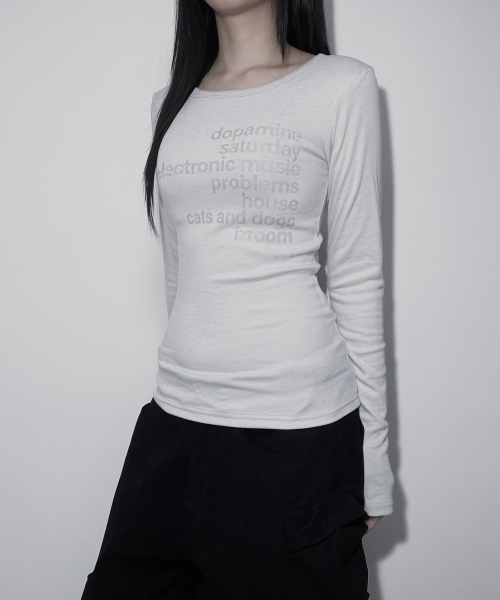 IZROOM(イズルーム)の「タイプ スリムフィット長袖トップス (LIGHT GRAY)(Tシャツ/カットソー・レディース・その他・FREE)」の7枚目の写真