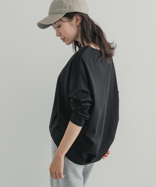 URBAN RESEARCH DOORS(アーバンリサーチドアーズ)の「コットンバックタック長袖プルオーバー 26AW(Tシャツ/カットソー・レディース・キャメル/オフホワイト/ブラック/ブルー系その他・FREE)」の14枚目の写真