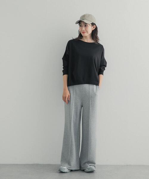 URBAN RESEARCH DOORS(アーバンリサーチドアーズ)の「コットンバックタック長袖プルオーバー 26AW(Tシャツ/カットソー・レディース・キャメル/オフホワイト/ブラック/ブルー系その他・FREE)」の16枚目の写真