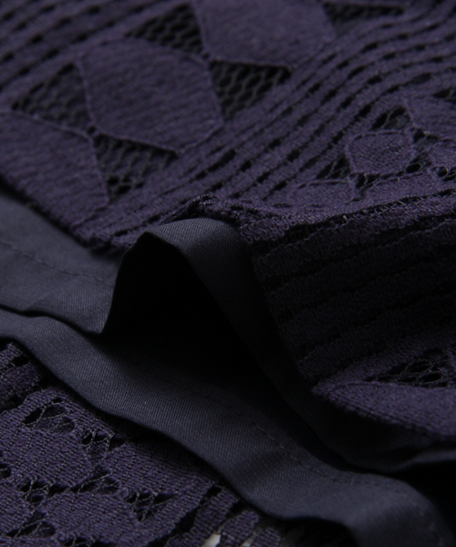 URBAN RESEARCH（アーバンリサーチ）の「UR 幾何レーススカート（スカート・レディース・ネイビー/オフホワイト・FREE）」の11枚目の写真