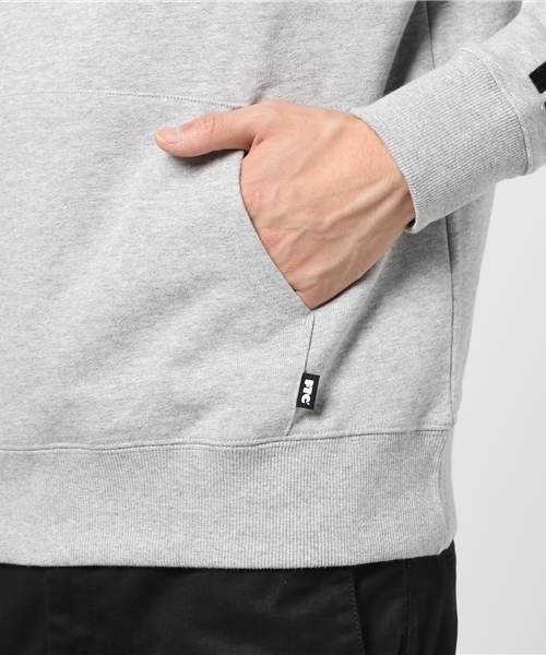 FTC(エフティーシー)の「FTC x SAN FRANCISCO GIANTS x NEW ERA SF PULLOVER HOODY(パーカー・メンズ・グレー/ブラック・LARGE/MEDIUM/SMALL/X-LARGE)」の9枚目の写真