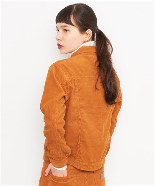 ADAM ET ROPE'（アダムエロペ）の「【Wrangler×ADAM ET ROPE'】コーデュロイジャケット（ブルゾン・レディース・キャメル/キナリ・36/38）」の15枚目の写真