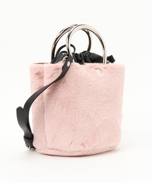 MOUSSY（マウジー）の「HOOP POCHETTE（ショルダーバッグ・レディース・ブラウン/ライトピンク/ブラック・FREE）」の4枚目の写真