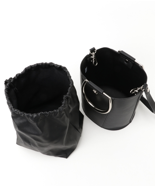 MOUSSY（マウジー）の「HOOP POCHETTE（ショルダーバッグ・レディース・ブラウン/ライトピンク/ブラック・FREE）」の10枚目の写真