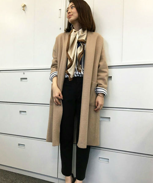 22 OCTOBRE（ヴァンドゥ－オクトーブル）の「【Oggi 12月号掲載】【STORY 11月号掲載】Ｔ／Ｒカルゼ両面起毛（その他パンツ・レディース・ブラック/グレー/ベージュ・40/42/38/36/34/32）」の5枚目の写真