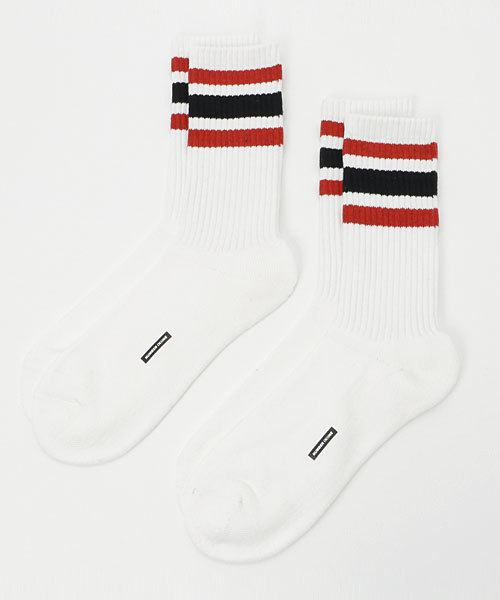 NUMBER (N)INE（ナンバーナイン）の「ラインソックス(2セット)（ソックス/靴下・メンズ・ホワイト×ブラック/ホワイト×レッド/ブラック×レッド/ブラック×ホワイト・ONE SIZE）」の2枚目の写真
