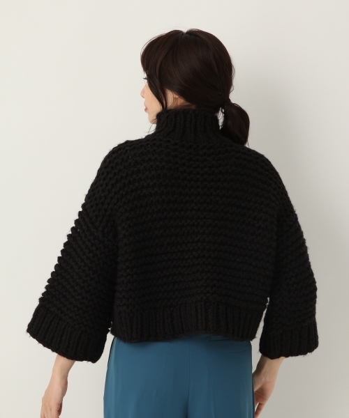 A part by（アパートバイ）の「AW/HANDケーブルタートルネックニット 768605 （ニット/セーター・レディース・オフホワイト/ブラック・FREE）」の13枚目の写真