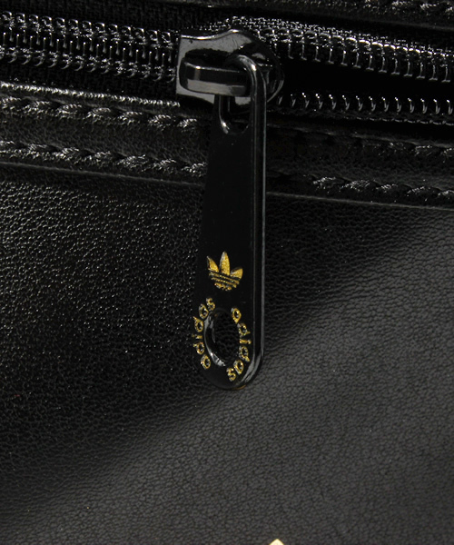 adidas Originals（アディダスオリジナルス）の「2013 adidas AC