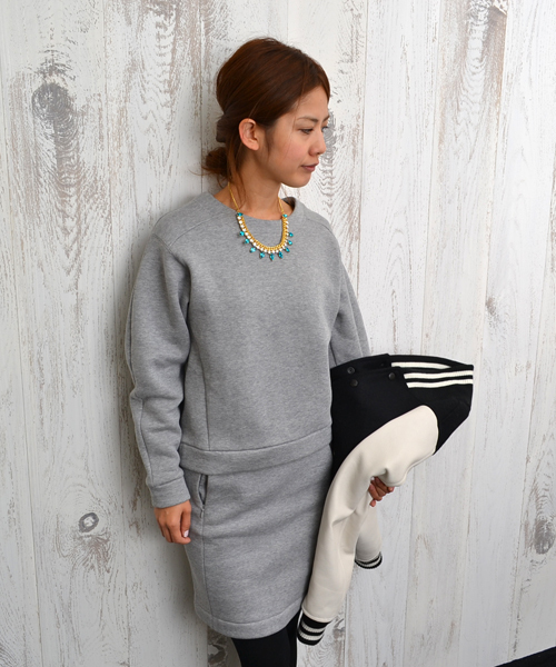 AMERICAN RAG CIE(アメリカンラグシー)の「レザー×メルトンスタジャン/213-GTR-L141-BL015(スタジャン・レディース・ブラック×ホワイト/ブラック×ブラック・FREE)」の4枚目の写真