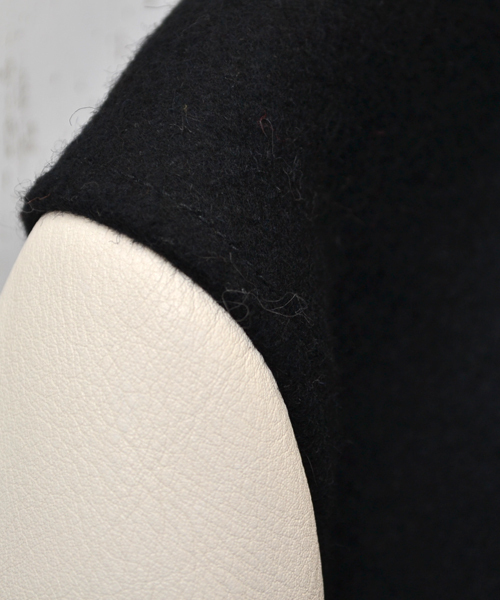 AMERICAN RAG CIE(アメリカンラグシー)の「レザー×メルトンスタジャン/213-GTR-L141-BL015(スタジャン・レディース・ブラック×ホワイト/ブラック×ブラック・FREE)」の9枚目の写真