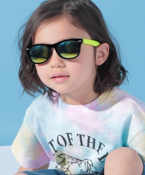 BAYFLOW（ベイフロー）の「[KIDS]UVカラーサングラス（サングラス・キッズ・ピンク/イエロー/ブルー/ブラック・FREE）」の5枚目の写真