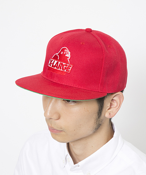 XLARGE（エクストララージ）の「SLANTED OG SNAPBACK CAP（キャップ・メンズ・ブラック/ネイビー/レッド・ONE SIZE）」の7枚目の写真