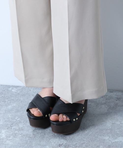 Heather(ヘザー)の「スリムフィットスラックス3 883929(スラックス・レディース・ブラック/アイボリー/ホワイト系その他/イエロー系その他/ピンク系その他/キャメル/グリーン/ホワイト系その他6/ブルー系その他・S/M/L)」の19枚目の写真