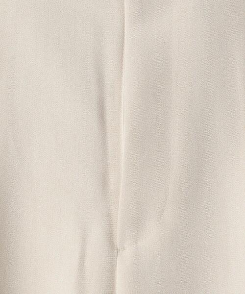 BEAUTY&YOUTH UNITED ARROWS（ビューティーアンドユースユナイテッドアローズ）の「BY レーヨンブレンドテーパードパンツ ◆（その他パンツ・レディース・ダークブラウン/ブラック/ナチュラル・SMALL/LARGE/MEDIUM）」の10枚目の写真