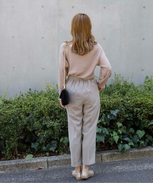 flower（フラワー）の「スクエアフリルリブニット（ニット/セーター・レディース・ベージュ/ピンク/アイボリー・FREE）」の7枚目の写真