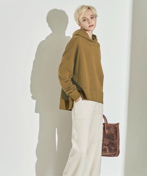 titivate（ティティベイト）の「ﾘﾗｯｸｽｿﾌﾄｶｯﾄｿｰﾌｰﾄﾞﾊﾟｰｶｰ（パーカー・レディース・ブラック/オリーブ/ブラウン系その他/グレイッシュベージュ・FREE）」の8枚目の写真