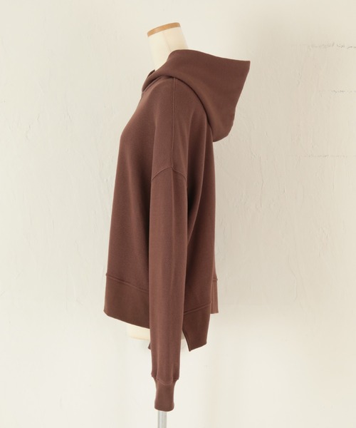 titivate（ティティベイト）の「ﾘﾗｯｸｽｿﾌﾄｶｯﾄｿｰﾌｰﾄﾞﾊﾟｰｶｰ（パーカー・レディース・ブラック/オリーブ/ブラウン系その他/グレイッシュベージュ・FREE）」の6枚目の写真