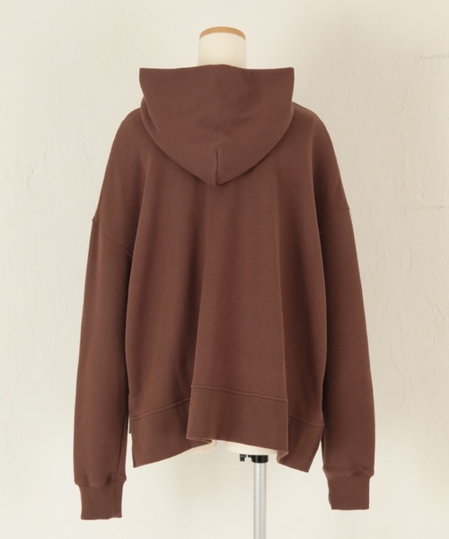 titivate（ティティベイト）の「ﾘﾗｯｸｽｿﾌﾄｶｯﾄｿｰﾌｰﾄﾞﾊﾟｰｶｰ（パーカー・レディース・ブラック/オリーブ/ブラウン系その他/グレイッシュベージュ・FREE）」の19枚目の写真