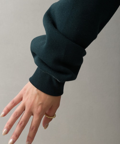 SpRay（スプレイ）の「裏起毛配色ステッチロゴカットソー（Tシャツ/カットソー・レディース・チャコールグレー/ダークグリーン/アイボリー/モカ/ダークブルー・FREE）」の22枚目の写真