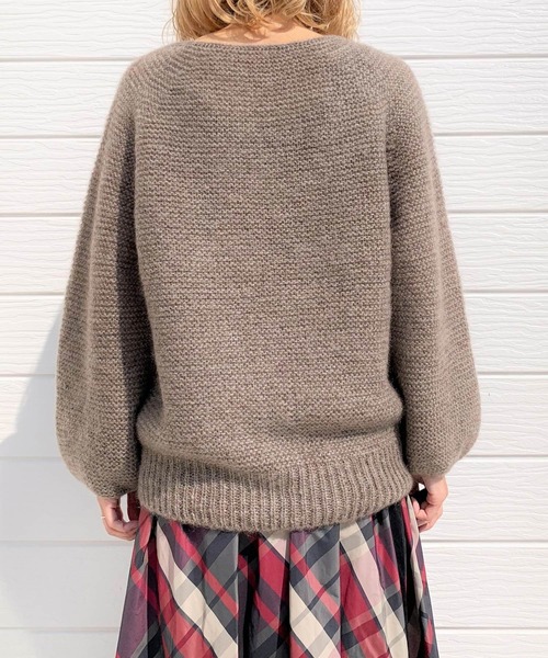 Q（キュー）の「ホールガーメント モヘヤガーター編みニット（ニット/セーター・レディース・ダークブラウン/パープル・MEDIUM）」の5枚目の写真