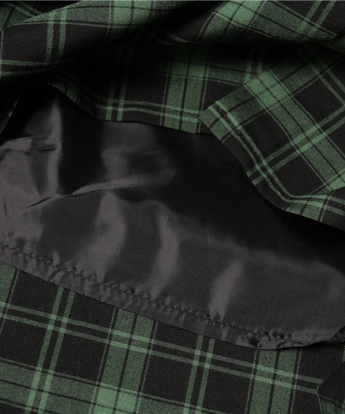 AZUL by moussy（アズールバイマウジー）の「オーバーチェックペンシルSK（スカート・レディース・グリーン系その他/ブラック×レッド・MEDIUM/SMALL）」の9枚目の写真