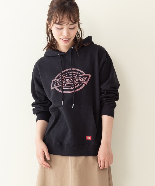 Dickies(ディッキーズ)の「【DICKIES/ディッキーズ】裏毛ロゴプリントパーカー ビッグロゴプリント(パーカー・レディース・ホワイト/ブラック/イエロー・MEDIUM/LARGE)」の3枚目の写真