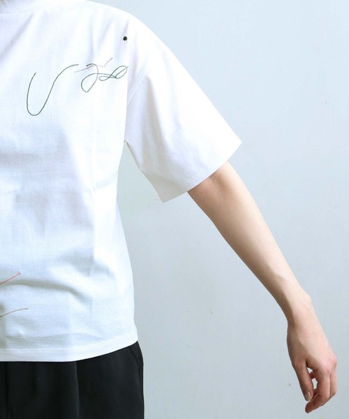 caph（カーフ）の「◇pink pepper × caph 刺繍Tシャツ（Tシャツ/カットソー・レディース・チャコールグレー/アイボリー・FREE）」の19枚目の写真