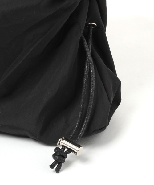 niko and...（ニコアンド）の「オリジナル刺繍ギャザートートバッグ（トートバッグ・レディース・ブラック/グリーン/その他1・0）」の4枚目の写真