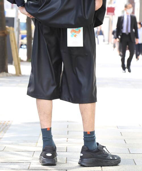 THE SHOP TK (ザ ショップ ティーケー )の「◆【WEB限定】リラックスシルエットスケーターショーツ/デニム/合皮/オンブレー/チェック/セットアップ対応可(その他パンツ・メンズ・オフホワイト/ブルー/ダークグリーン系1/ブラック/ベージュ系/ライトグリーン系/ブラック系/ブルー系・01/02/03/04)」の13枚目の写真