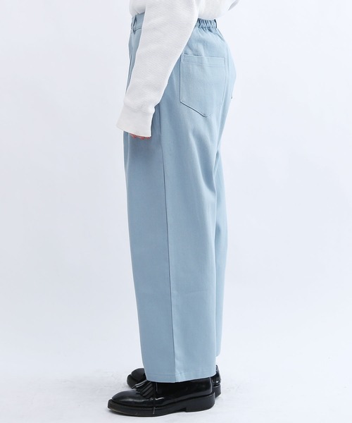 Lulu ＆ Arnie（るるあんどあーにー）の「オーバーサイズ 1タック ツイルパンツ（その他パンツ・メンズ・ブラック/グレー/オフホワイト/ブルーグレー/ブラック×ホワイト・MEDIUM/LARGE）」の13枚目の写真