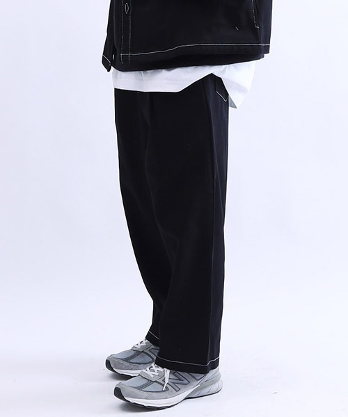 Lulu ＆ Arnie（るるあんどあーにー）の「オーバーサイズ 1タック ツイルパンツ（その他パンツ・メンズ・ブラック/グレー/オフホワイト/ブルーグレー/ブラック×ホワイト・MEDIUM/LARGE）」の11枚目の写真