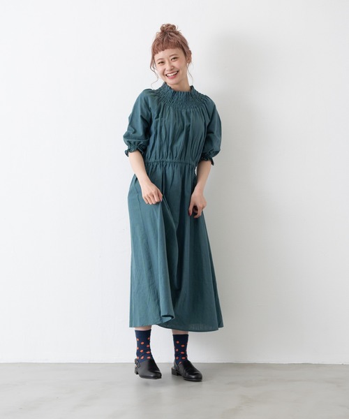 MERLOT（メルロー）の「ミックスヤーンシャーリングワンピース（ワンピース・レディース・グリーン/レッド/ベージュ・FREE）」の9枚目の写真