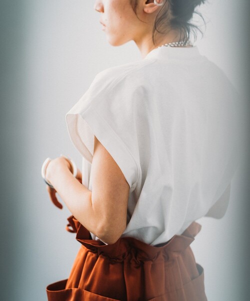 FREAK'S STORE（フリークスストア）の「▽mact × FREAK'S STORE/マクト 別注フレンチスリーブトップス（Tシャツ/カットソー・レディース・ベージュ/ホワイト/ブラック・ﾌﾘ-）」の4枚目の写真